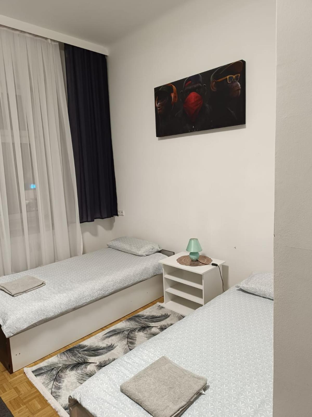 Wohnung In Der Naehe Wiener Stadthalle Und Zentrum 9 Eksteriør billede